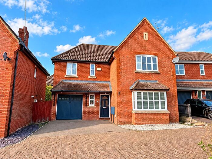 4 Bedroom Property For Sale In Nightingale Close, Daventry, NN11