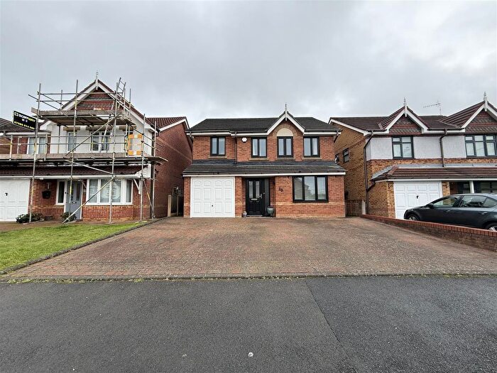 4 Bedroom Detached House For Sale In Whimberry Drive, Stalybridge, SK15