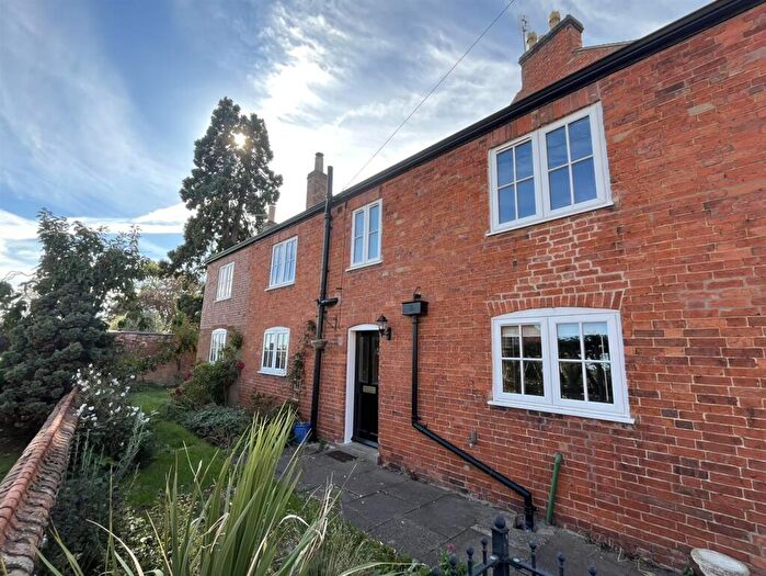 3 Bedroom Cottage To Rent In Main Street, Smeeton Westerby, LE8