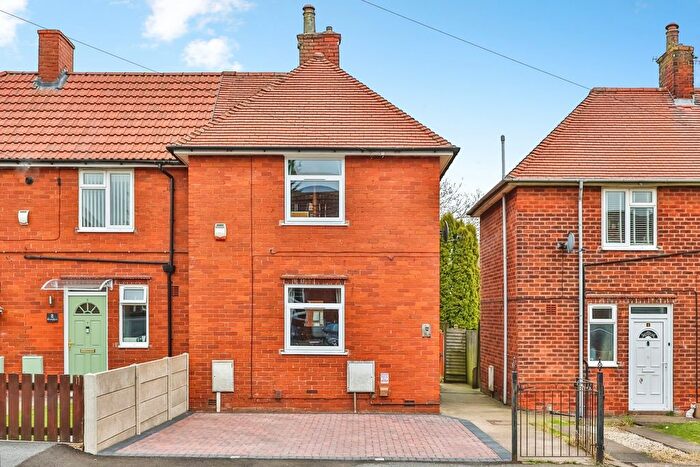 2 Bedroom Semi-Detached House For Sale In Wharmby Avenue, Mansfield, Nottinghamshire, NG19