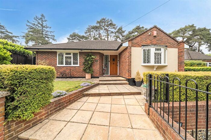 4 Bedroom Detached Bungalow For Sale In Cricket Hill Lane, Yateley, GU46