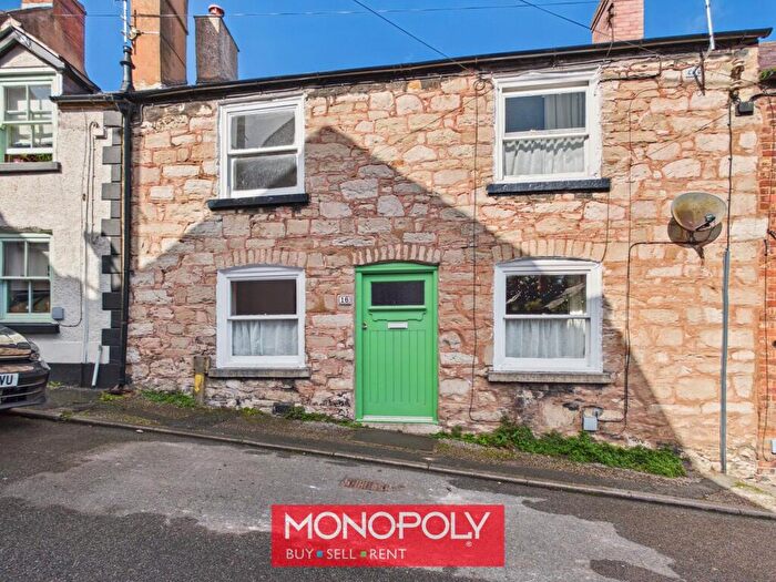 2 Bedroom Cottage For Sale In Park Street, Denbigh, LL16