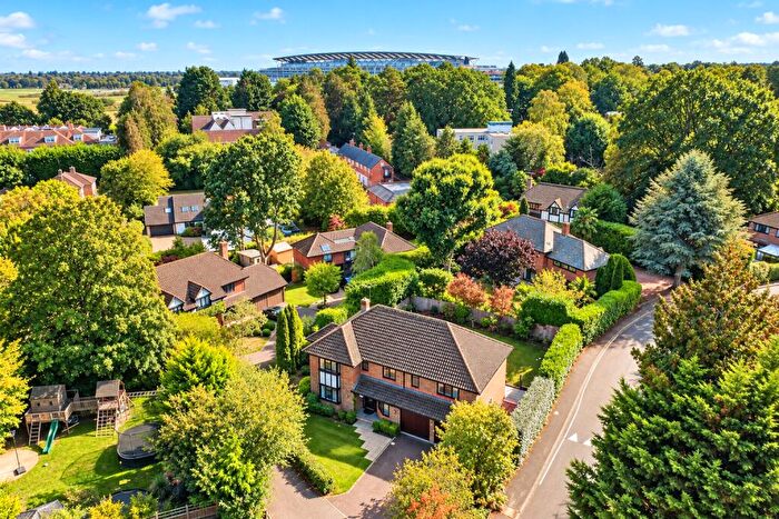 5 Bedroom Detached House For Sale In The Burlings, Ascot, Berkshire, SL5