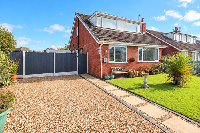 3 Bedroom Detached House For Sale In Tennyson Avenue, Warton, Preston, PR4