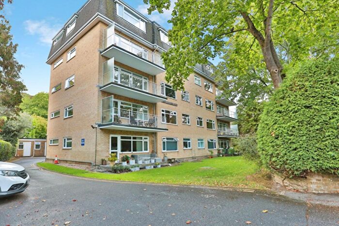 2 Bedroom Flat For Sale In St. Valerie Road, Bournemouth, Dorset, BH2
