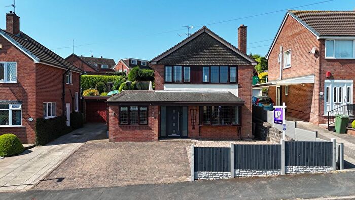 3 Bedroom Detached House For Sale In Pemberton Drive, Stoke-On-Trent, ST3