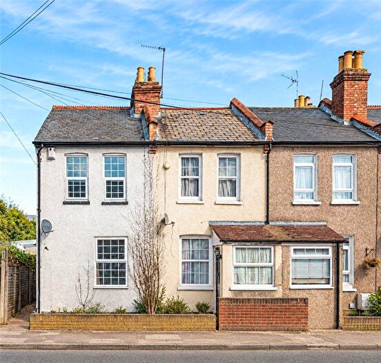 3 Bedroom End Of Terrace House For Sale In Sanderstead Road, Orpington, Kent, BR5