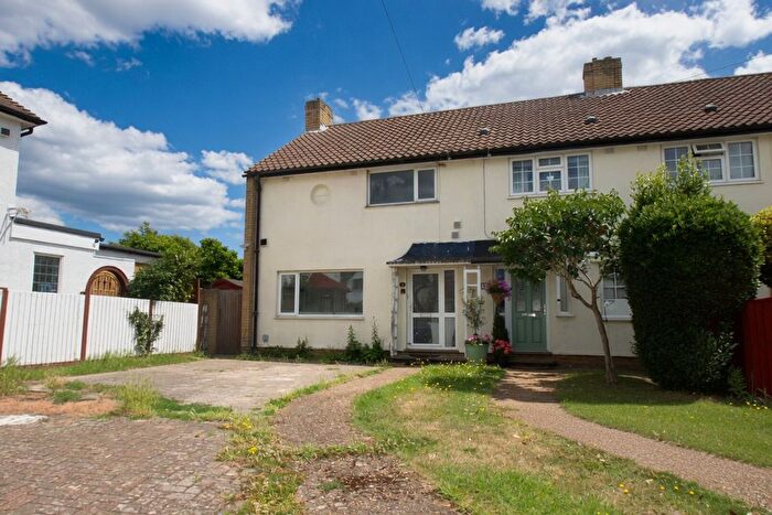 4 Bedroom Semi-Detached House To Rent In Elsinore Avenue, Staines-Upon-Thames, TW19