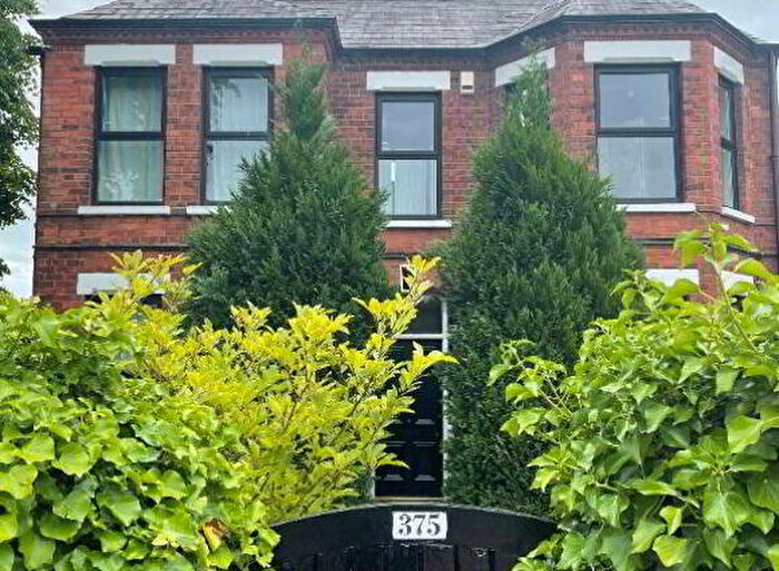 6 Bedroom Detached House To Rent In Upper Newtownards Road, Belfast, BT4