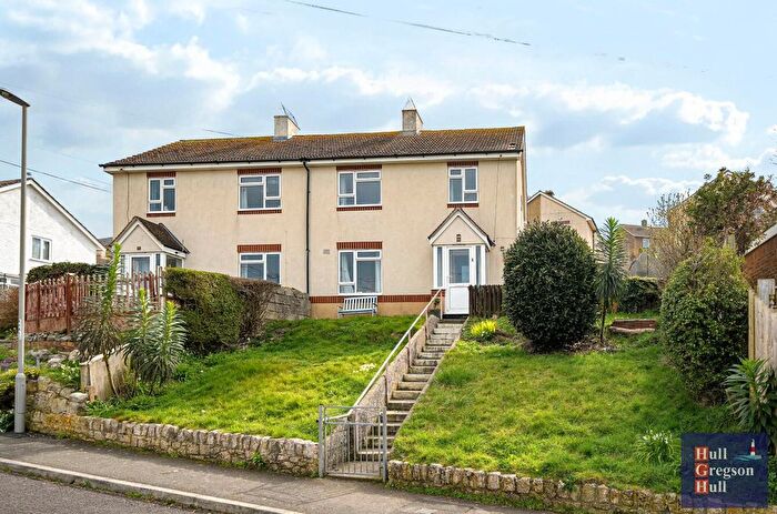 3 Bedroom Semi-Detached House For Sale In Harbour View Road, Portland, DT5
