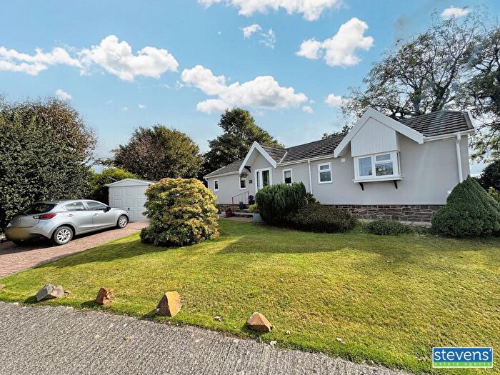 2 Bedroom Park Home For Sale In Springfield, Four Seasons Village, Winkleigh, Devon, EX19