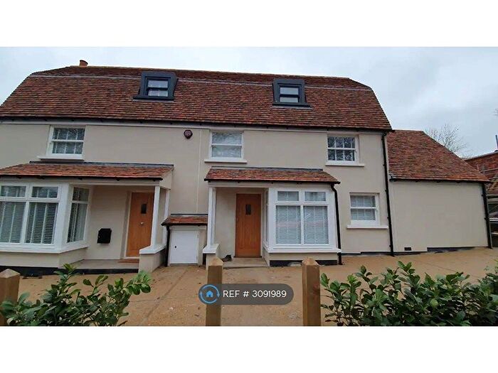 3 Bedroom End Of Terrace House To Rent In London Road, Hildenborough, TN11