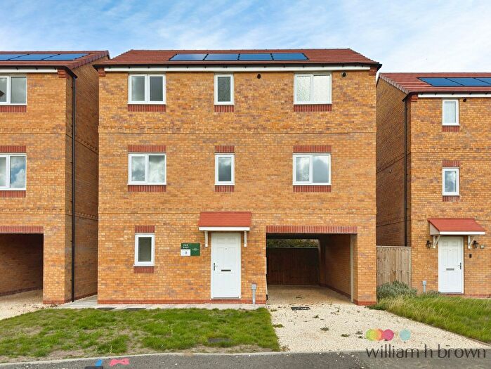 3 Bedroom Property To Rent In Eliot Drive, Gainsborough, DN21