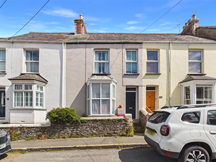 3 Bedroom Terraced House For Sale In Glen Road, Wadebridge, Cornwall, PL27