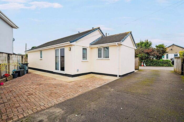 2 Bedroom Detached Bungalow For Sale In Pendrea Park, North Roskear, TR14