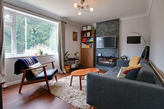 2 Bedroom Semi-Detached House For Sale In Nene Drive, Oadby, LE2