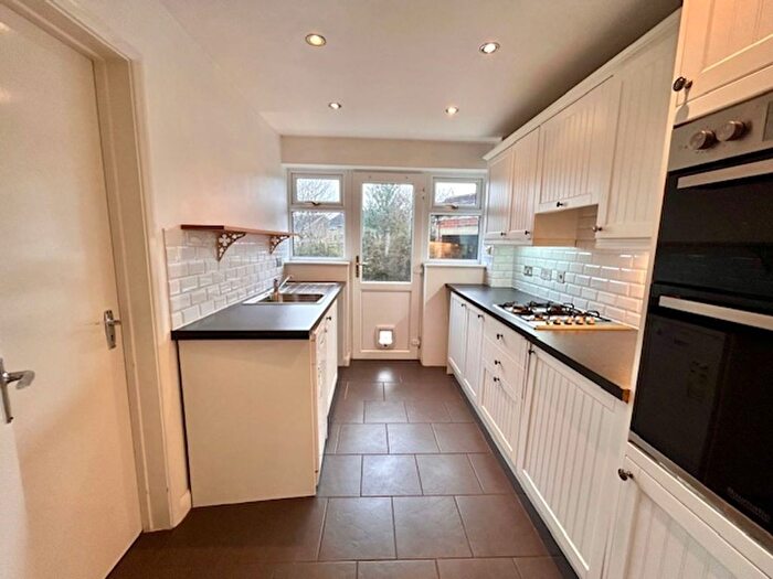 3 Bedroom Semi-Detached House To Rent In Molescroft Way, Tonbridge, TN9