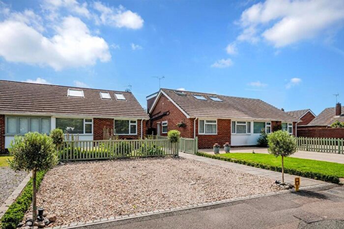 4 Bedroom Semi-Detached House For Sale In Nursery Close, Epsom, KT17
