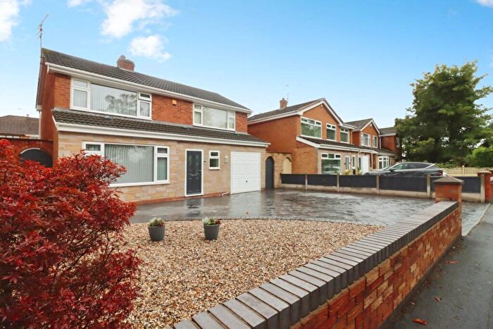 4 Bedroom Detached House For Sale In Plymyard Avenue, Eastham, CH62