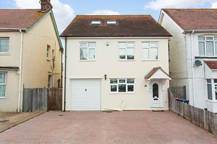 4 Bedroom Detached House For Sale In Alma Road, Herne Bay, Kent, CT6