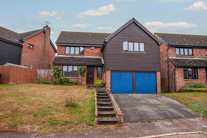 4 Bedroom Town House For Sale In Pytches Close, Melton, Woodbridge, IP12