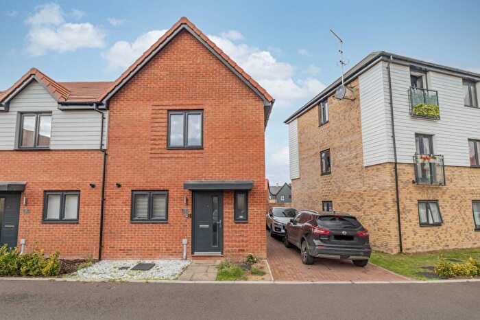 2 Bedroom Semi-Detached House For Sale In Serpentine Road, Faversham, Kent, ME13