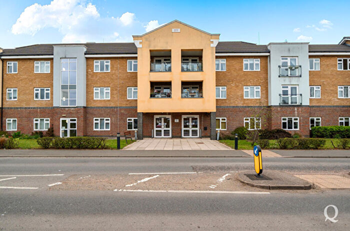 2 Bedroom Apartment For Sale In North Street, Milton Regis, Sittingbourne, Kent, ME10