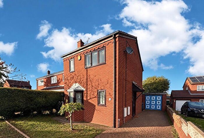 3 Bedroom Detached House To Rent In Holly Court, Harworth, DN11