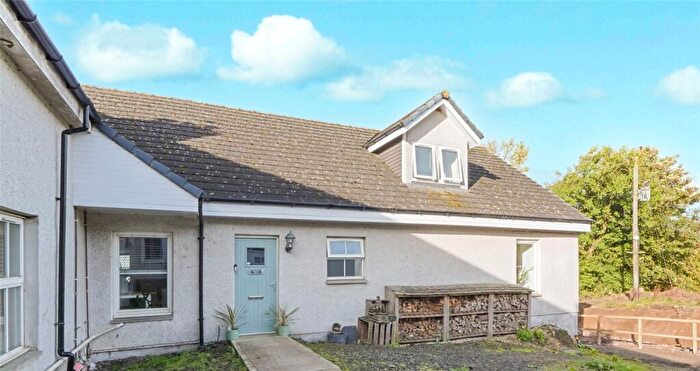4 Bedroom Semi-Detached House For Sale In Tannoch Steading, Cumbernauld, Lanarkshire, G67