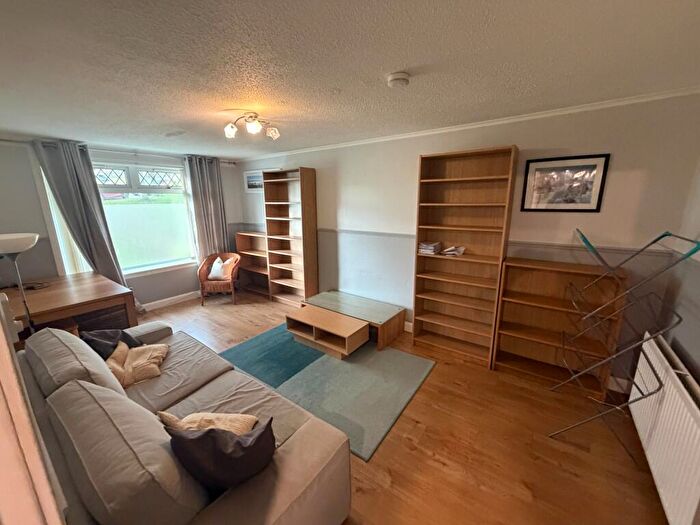 2 Bedroom Flat To Rent In Ash-Hill Road, Foresterhill, Aberdeen, AB16