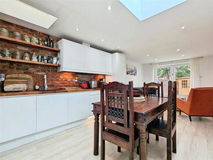2 Bedroom Terraced House For Sale In Blenheim Gardens, Reading, Berkshire, RG1