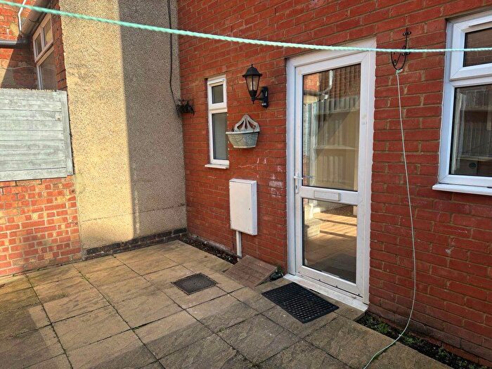 2 Bedroom Maisonette To Rent In Perry Street, Northampton, NN1