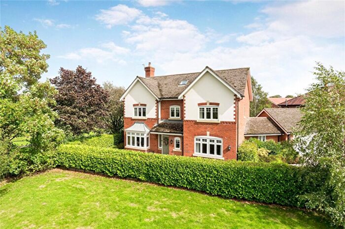 5 Bedroom Detached House For Sale In Robinson Close, Wilmslow, Cheshire, SK9