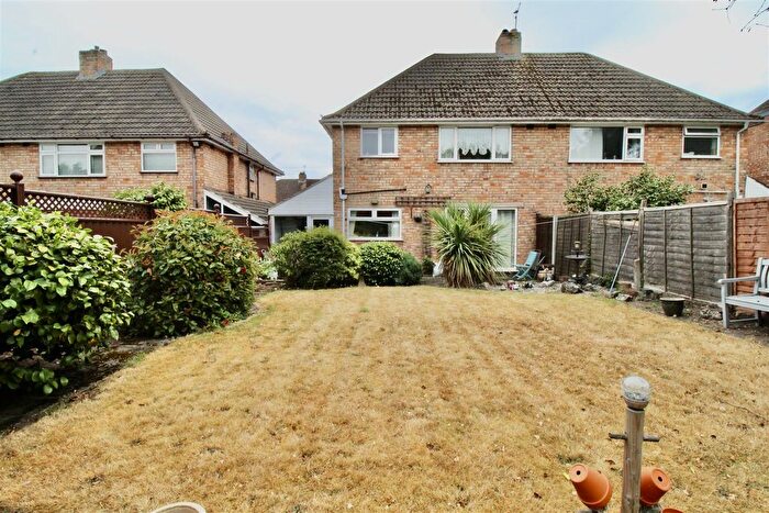 3 Bedroom Semi-Detached House For Sale In Southfield Avenue, Castle Bromwich, Birmingham, B36