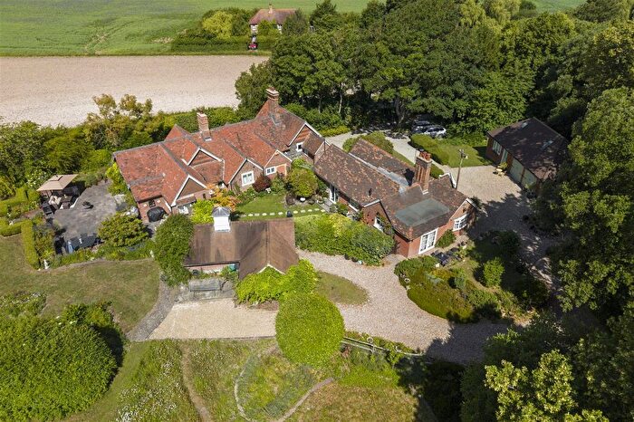 5 Bedroom Detached House For Sale In Crossways Amp; Crossways Cottage, Eastry, Sandwich, CT13