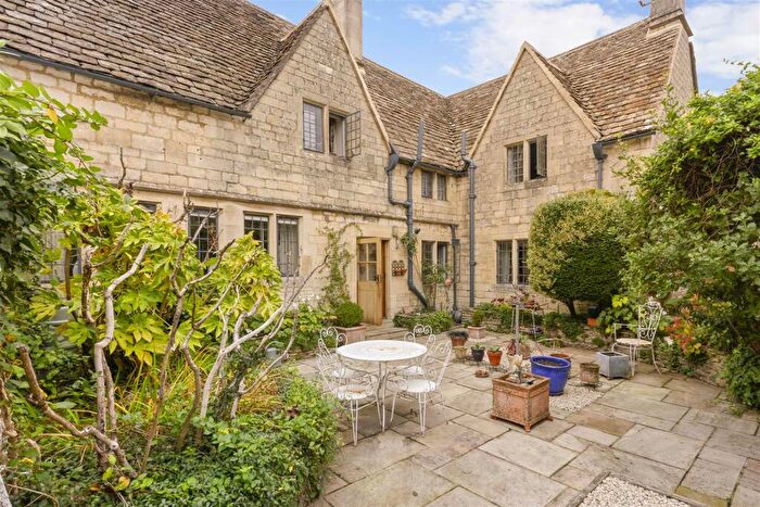 4 Bedroom House For Sale In St. Marys Street, Painswick, Stroud, GL6