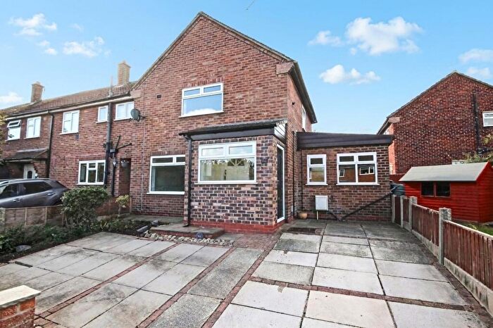 2 Bedroom Terraced House For Sale In Old Hall Road, Northwich, CW9