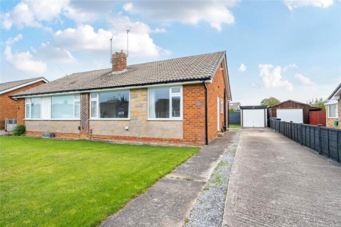 2 Bedroom Bungalow For Sale In Beckwith Road, Harrogate, HG2
