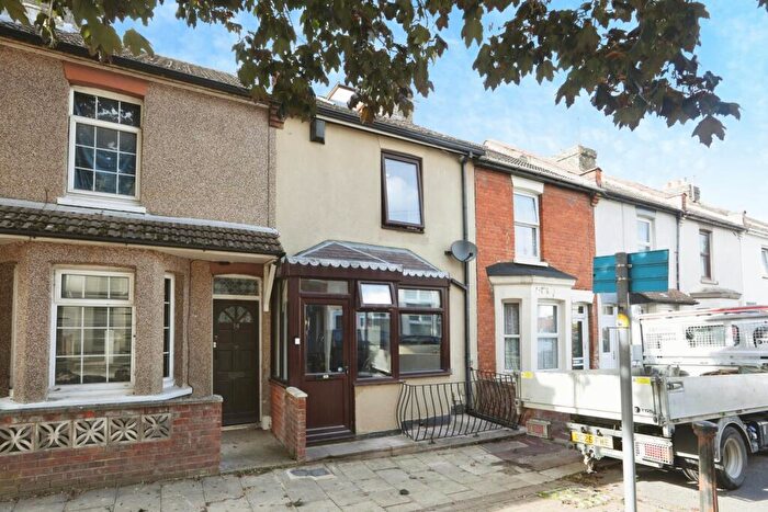 2 Bedroom Terraced House For Sale In Cobden Road, Kent, ME4
