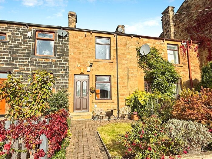 2 Bedroom Terraced House For Sale In Robin Lane, Dewsbury, WF13