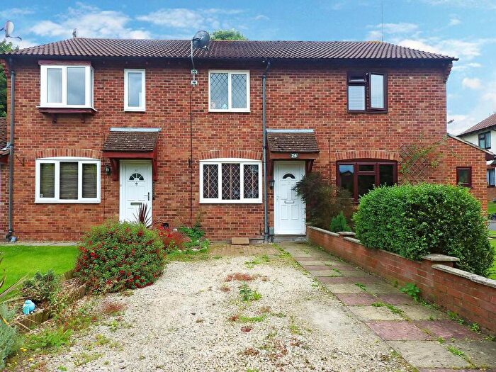2 Bedroom Terraced House To Rent In Locksgreen Crescent, Swindon, Wiltshire, SN25