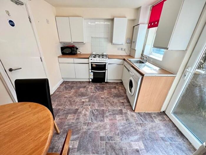 4 Bedroom House To Rent In Bosworth Street, Crookes, Sheffield, S10