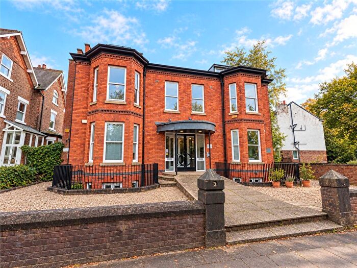 5 Bedroom Apartment For Sale In Birch Polygon, Fallowfield, M14