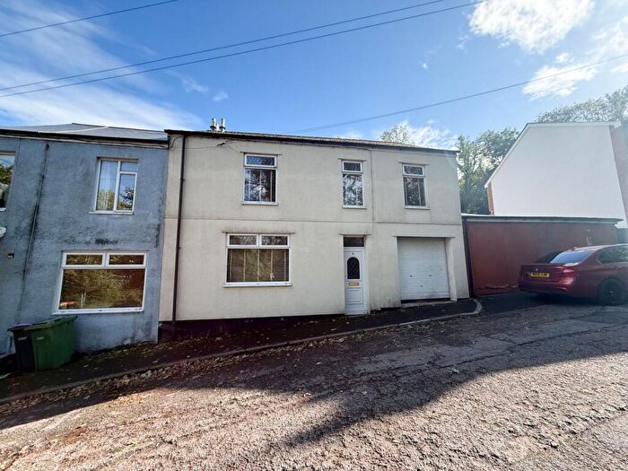 4 Bedroom End Of Terrace House For Sale In Woodland Street, Cwmbran, NP44