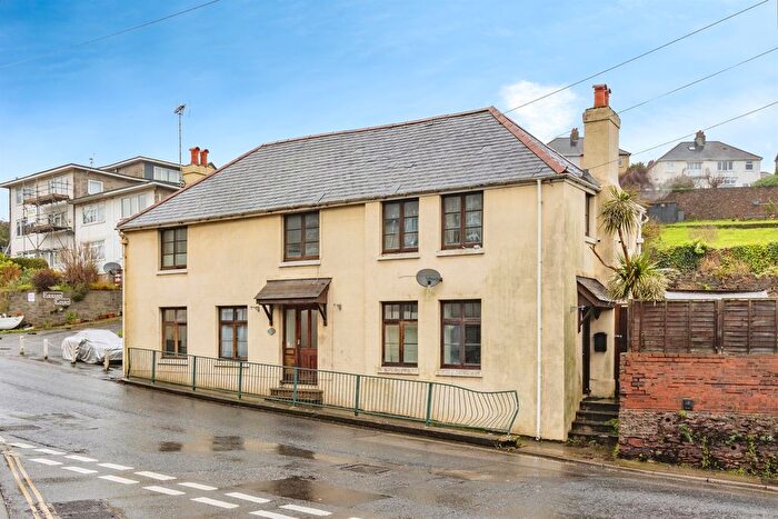 4 Bedroom Flat For Sale In Colley End Road, Paignton, TQ3