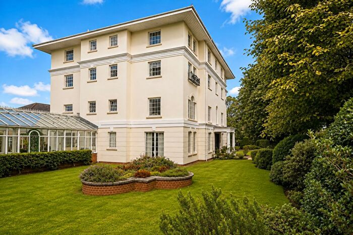 1 Bedroom Flat For Sale In St Stephen's Road, Cheltenham, Gloucestershire, GL51