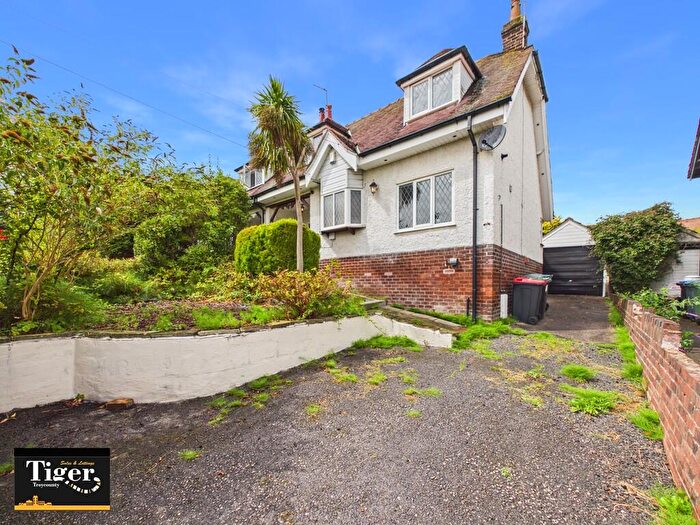 2 Bedroom Semi-Detached House For Sale In Normoss Road, Blackpool, FY3