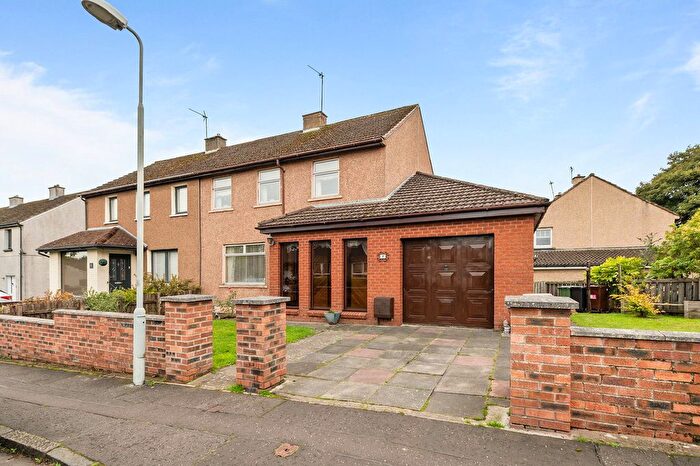 3 Bedroom Semi Detached House For Sale In Windyknowe Crescent, Bathgate, EH48