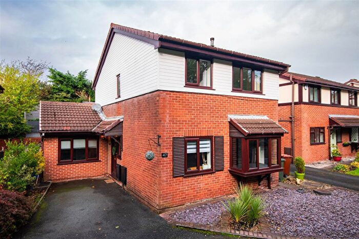 3 Bedroom Detached House For Sale In The Heathers, Bamber Bridge, Preston, PR5
