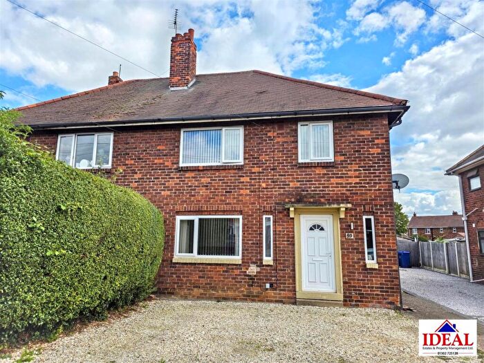 4 Bedroom Semi-Detached House For Sale In Edward Road, Carcroft, Doncaster, DN6